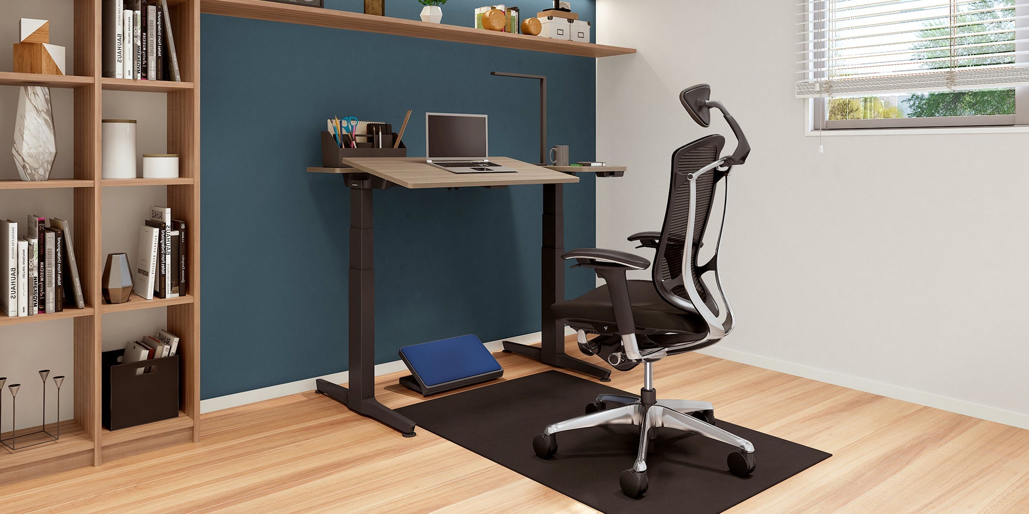 Modern Computer Chair - A modern computer chair with a simple and modern design.